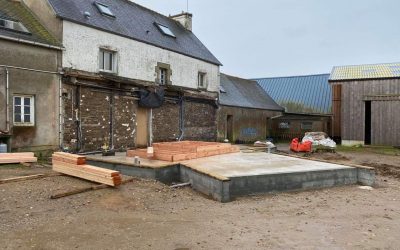 Bardage alu et bardage en Douglas a couvre joint 
…