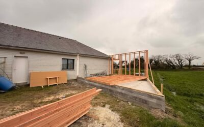 Realisation d’une extension sur cette maison en ossature bois Ossature…